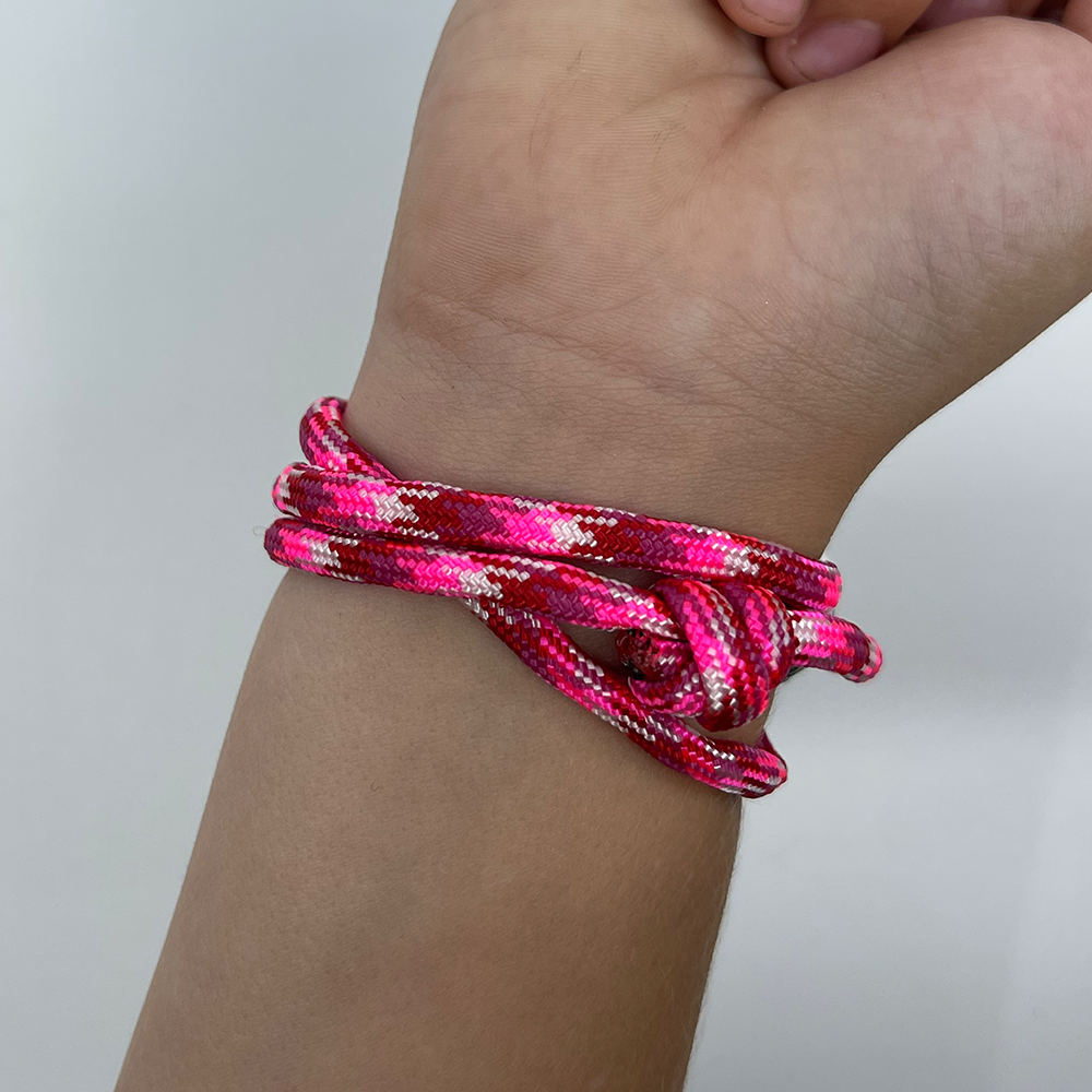 Fish Hook Paracord Bracelet