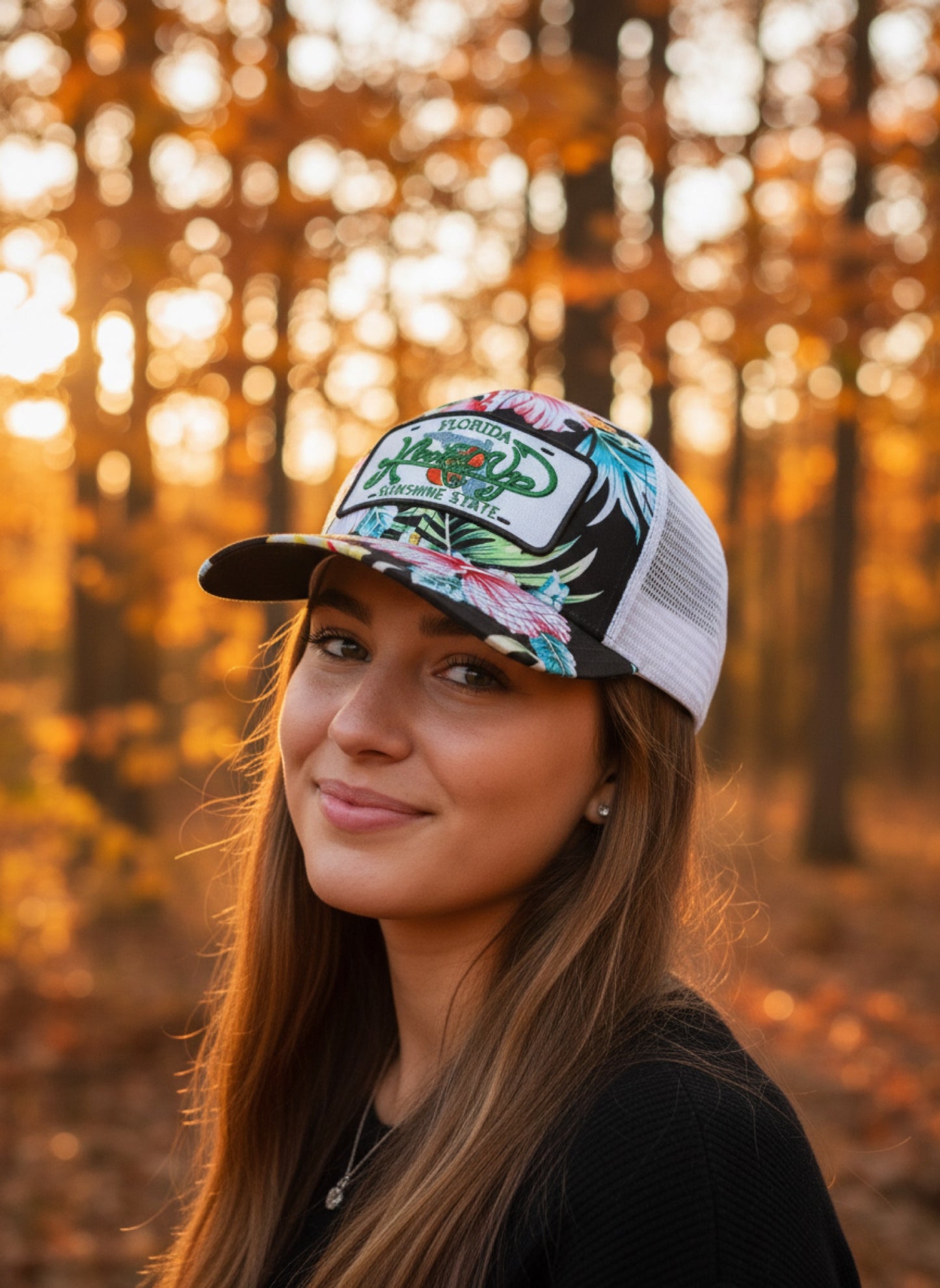 Signature Florida Hibiscus Snapback Hat (Floral/White) - Sailfish